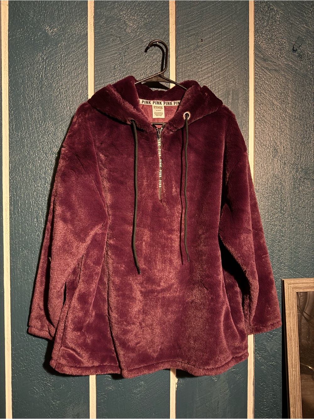 PINK Victoria's Secret Plush Hooded Pullover Jacket in Deep Wine